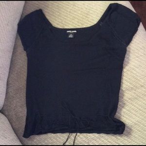 Don’t miss a 🔥🔥🔥deal!!Very sexy guess top!!